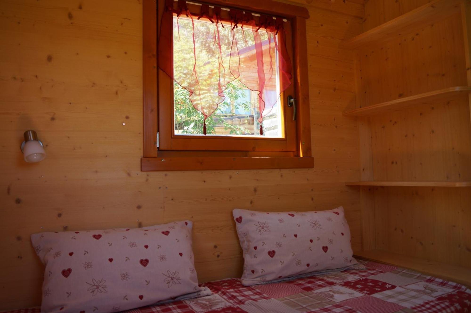 Le Domaine Du Trappeur Hotel Saint-Sorlin-dʼArves Szoba fotó